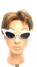Rare Vintage INCOGNITO 753 Cat Eye Small White Sunglasses