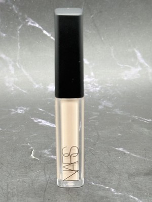 Nars Radiant Creamy Concealer Vanilla Light 2 Mini-0.05 oz/ 1.4 Ml-