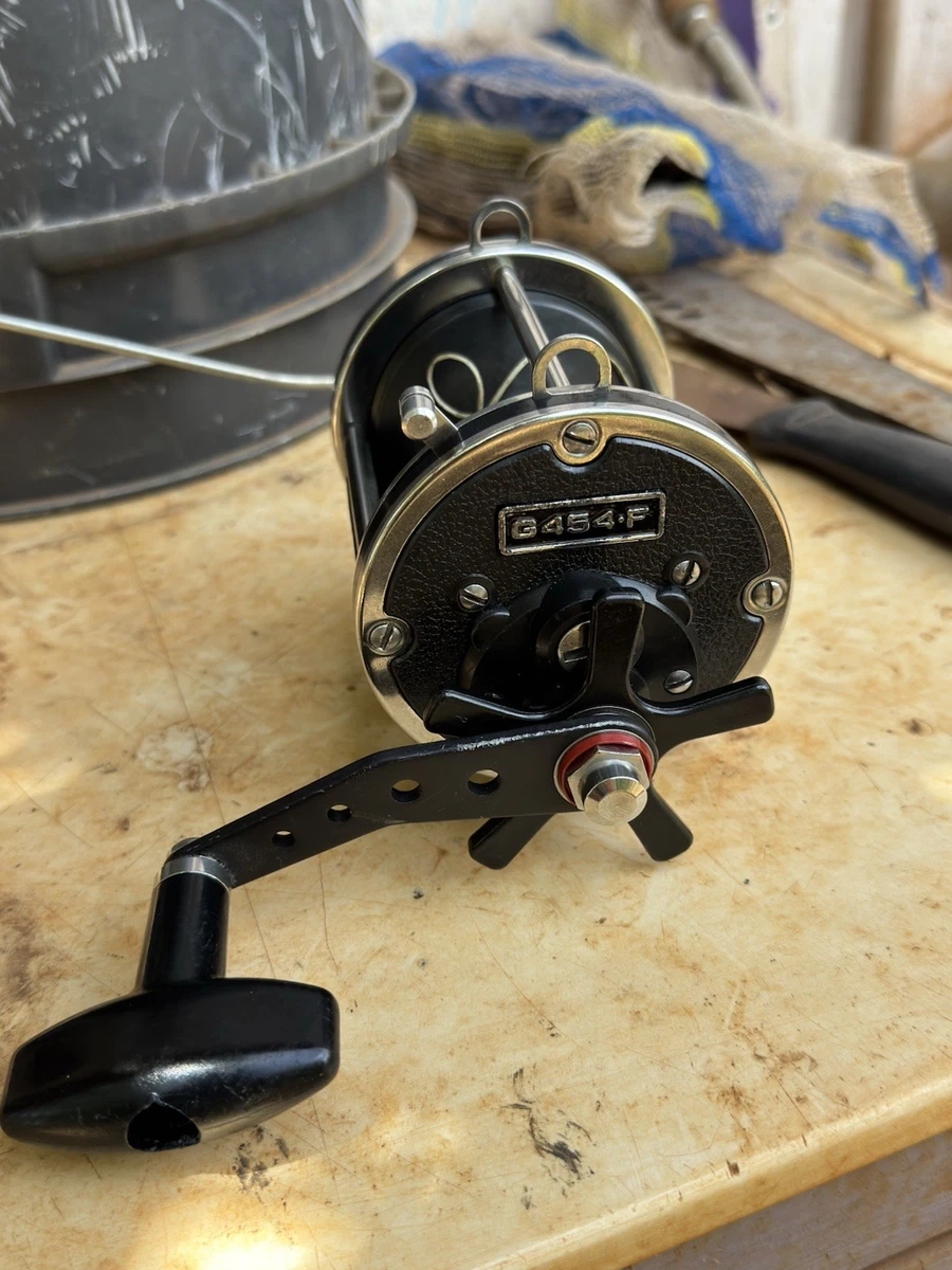 ebay fishing reel for sale Hunter's Tail Reel, Spinning Fishing Reels Handle Parts Saltwater Freshwater Double Bearing Light Smooth Casting 5.2:1Light Weight Ultra Smooth Powerful : Sports & Outdoors Shimano FX FC FX4000FC Spinning