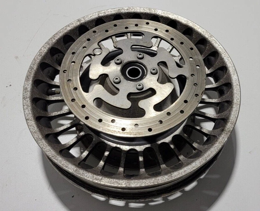 Rueda delantera con rotores de freno Harley Davidson Road King 2009-2010 Foto 4 de 4