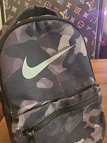 Nike Dome Lunch Bag Swoosh Black Nylon Insulated Tote Work School Camo - Picture 7 of 11