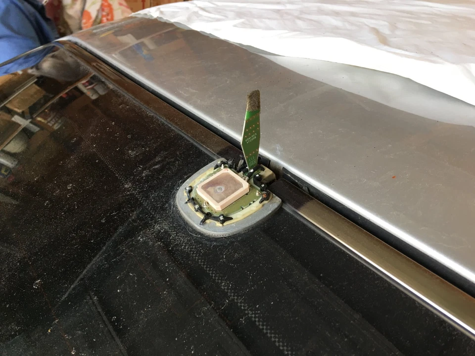 Cubierta de antena de radio GPS de techo para Mercedes W220 S350 S430 S500 S55 AMG S600 S65 Foto 4 de 4