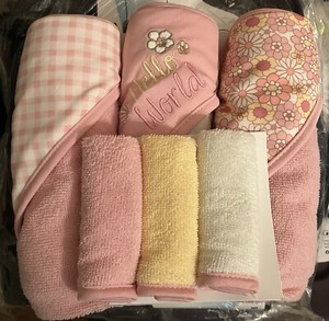 Baby Girl's 6Pc Hooded Bath Towel & Washcloths White/Pink One Size