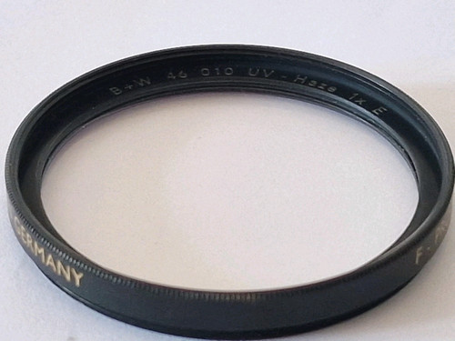 B+W 46mm 46 010 UV-Haze 1x E F-PRO Filter - Picture 1 of 2