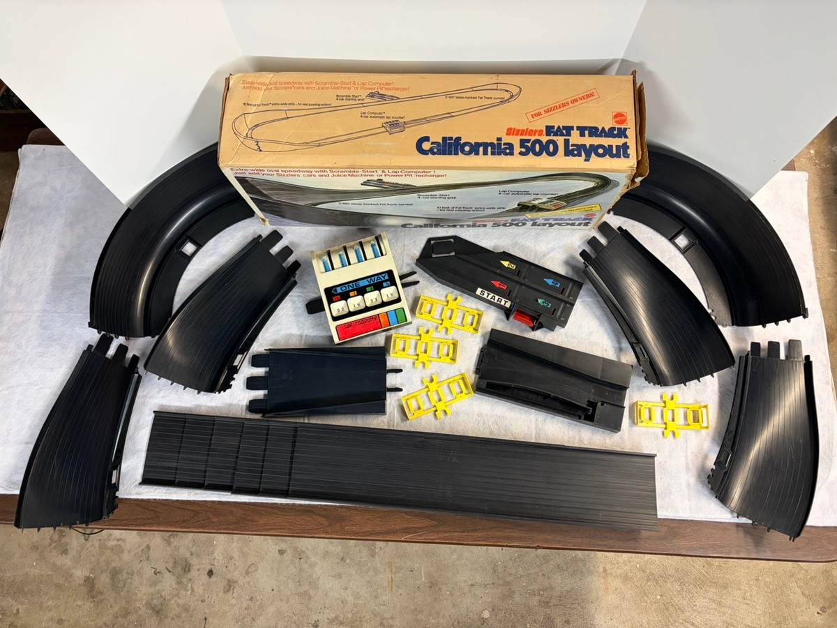 1970 Sizzlers Fat Track California 500 Layout Complete w/ Original