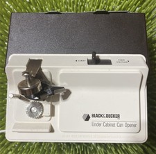 Black & Decker EC-590 Under Cabinet Can Opener Vintage White Tested Works Black & Decker EC-590 Under Cabinet Can Opener Vintage White Tested Works - Image 1