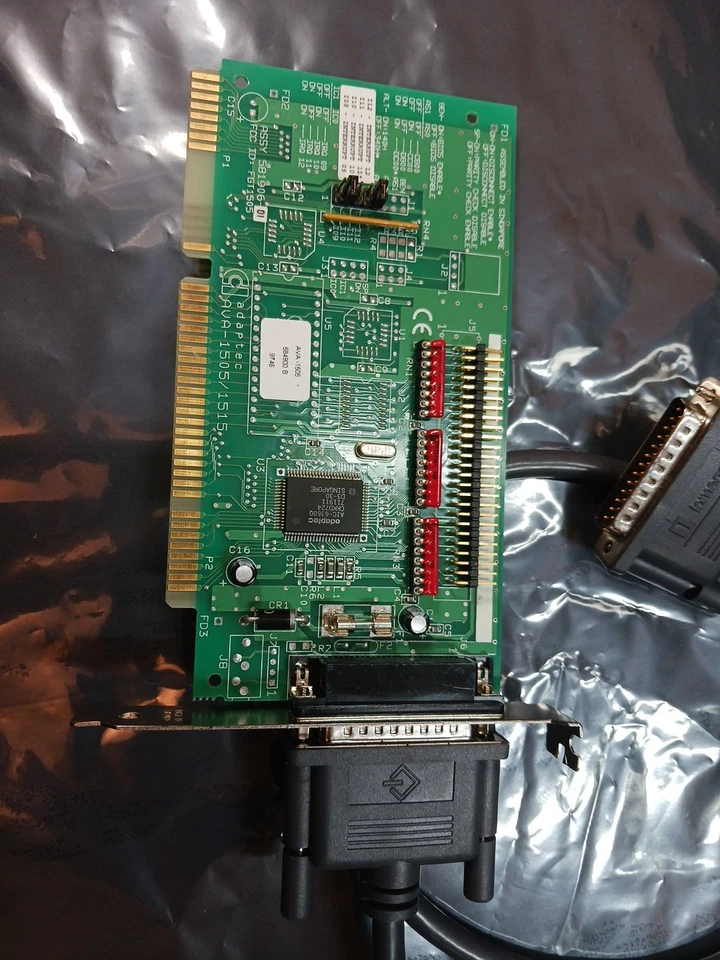 Adaptec AVA-1505/1515 AT to SCSI Host Adapter with Cable  - Image 2 of 4