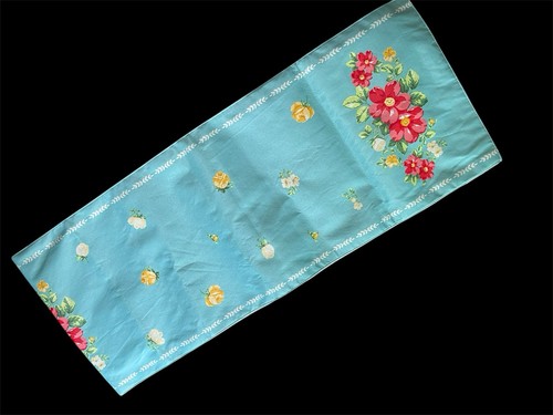 Corredor de Mesa Reversible Floral Mujer Pioneer 14" x 72" Algodón Poliéster Pakistán - Imagen 8 de 10