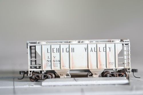 TOLVA CUBIERTA ATLAS 32025 ESCALA N LV LEHIGH VALLEY DESGASTADA | Condition: Used