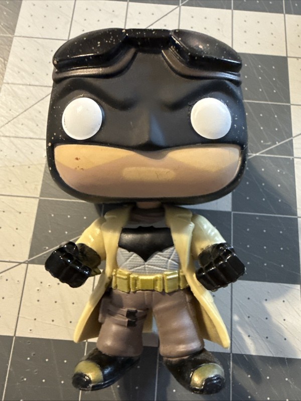 Funko Pop! Vinyl: DC Universe - Batman (Knightmare) #89 Loose no box