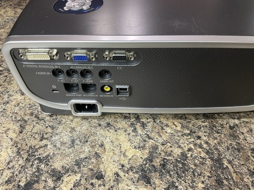 Canon REALiS X700 XGA 4.000 ANSI Lumen Desktop Multimedia LCoS Projektor - Bild 3 von 7