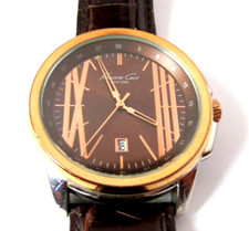 MENS LARGE KENETH COLE QUARTZ HONEY BROWN DIAL DATE WRISTWATCH RUN'S...'