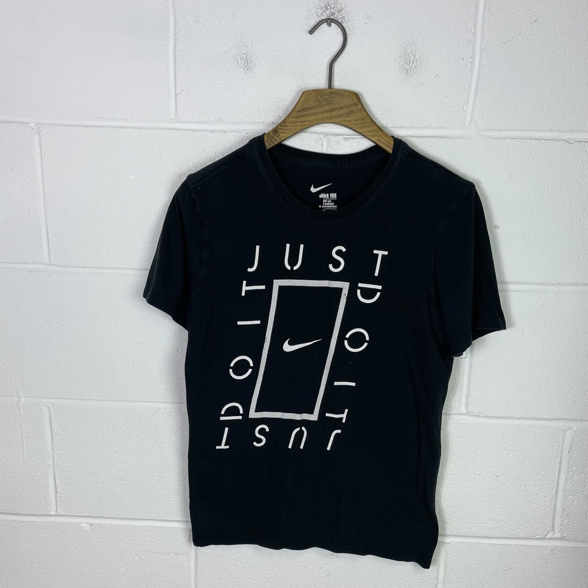 Nike just top do it neck