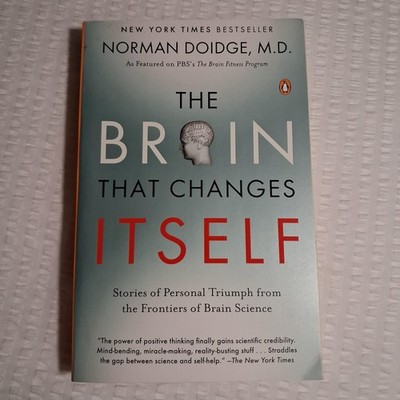 The Brain That Changes Itself Norman Doidge M.D. Books Blue Paperback 2007