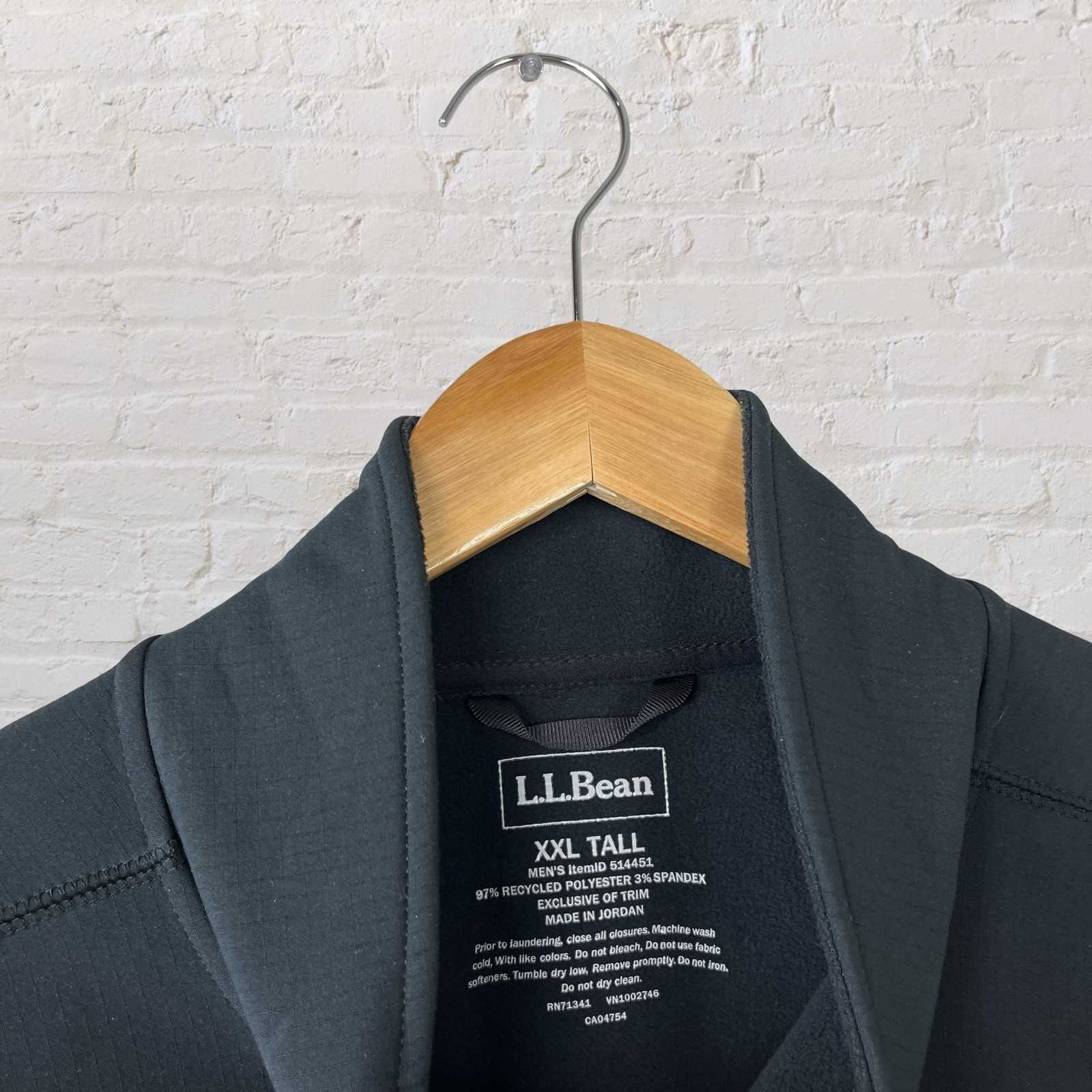 LL Bean Windproof Softshell Jacket Full Zip Black… - image 3