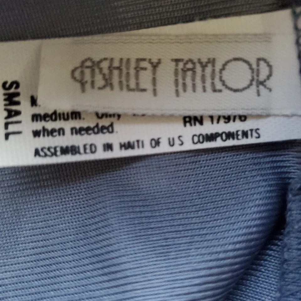 Falda ASHLEY TAYLOR Media Slip GRIS BRILLANTE SATINADO Encaje Hendidura MUJER PEQUEÑA Foto 4 de 4