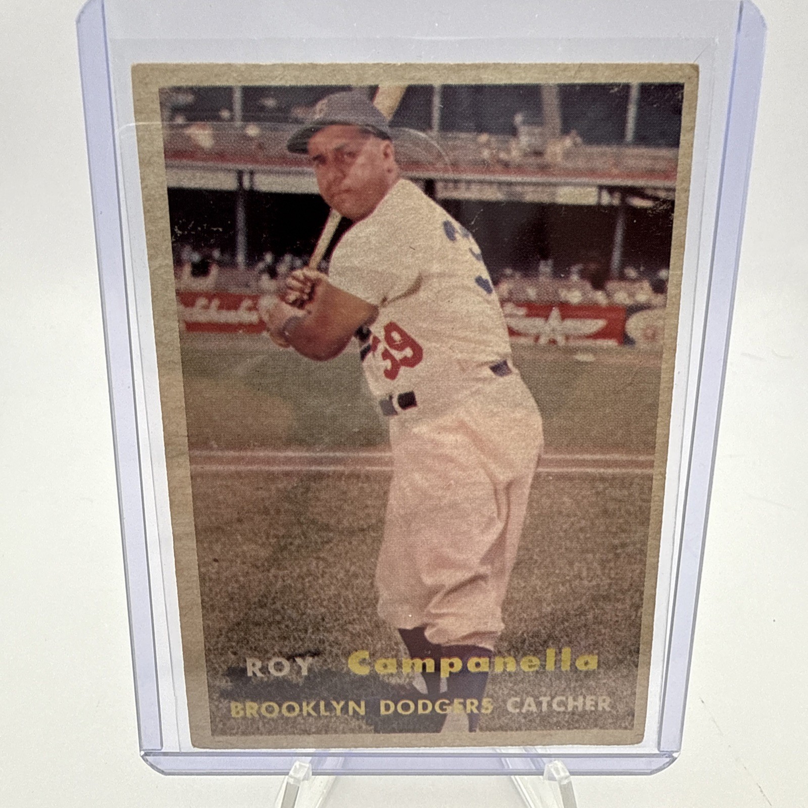 1957 Topps - Roy Campanella #210