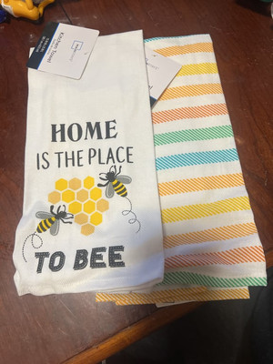 New Bee Themed Kitchen Towel Set Spring Themed
