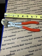 Cal-Van Tools No. 143 Spark Plug Boot Wire Pliers Nice Red Handle U.S.A.