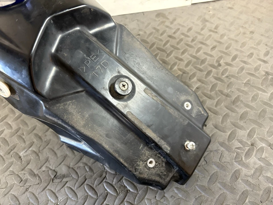 10-13 YZ250F YZ 250F 2012 OEM tanque de gasolina pila de combustible bote de gasolina tapa montaje de válvula Foto 3 de 4