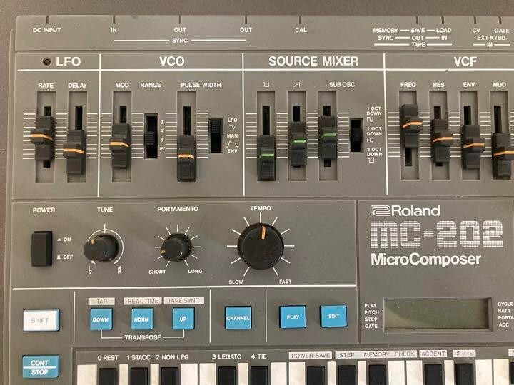 Roland MC 202 Synthesizer Micro Composer Good condition Roland MC 202 Synthesizer Micro Composer Good condition