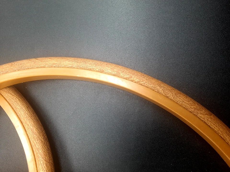 4 Vintage Flexi-Wood Faux Wood Grain Plastic Embroidery Hoop Frame Lot 8" x 10" - Image 2 of 4