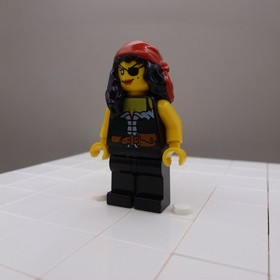 LEGO&reg; Pirate Chess Queen pi172 Bandana Eye Patch Female Pirates III 40158
