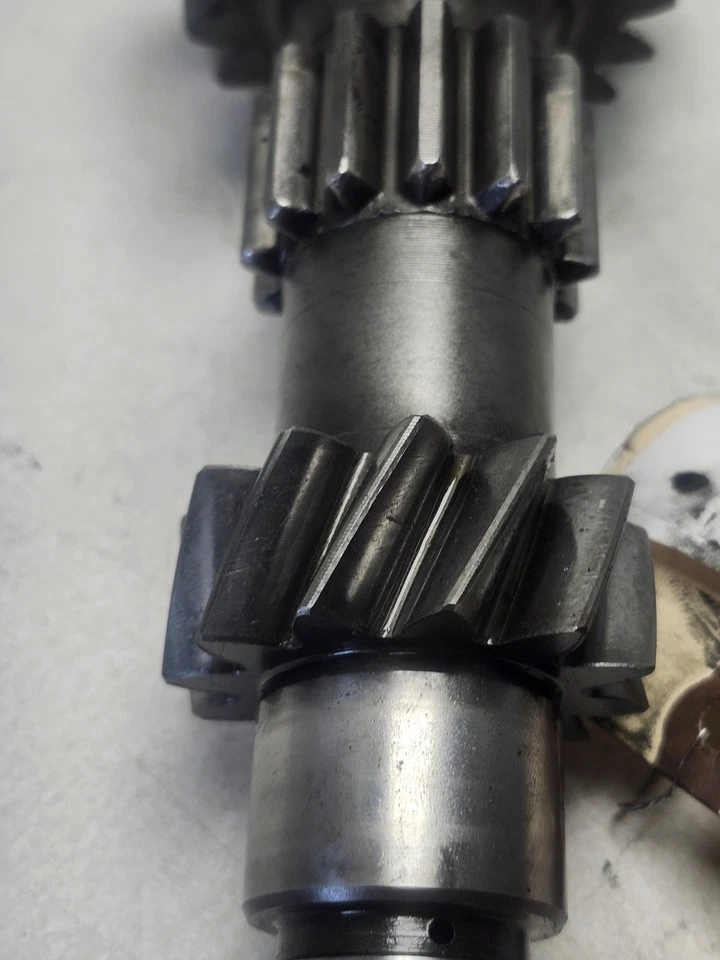 Jeep Cherokee 1991-1999 eje de transmisión de 5 velocidades con engranajes OEM Foto 4 de 4