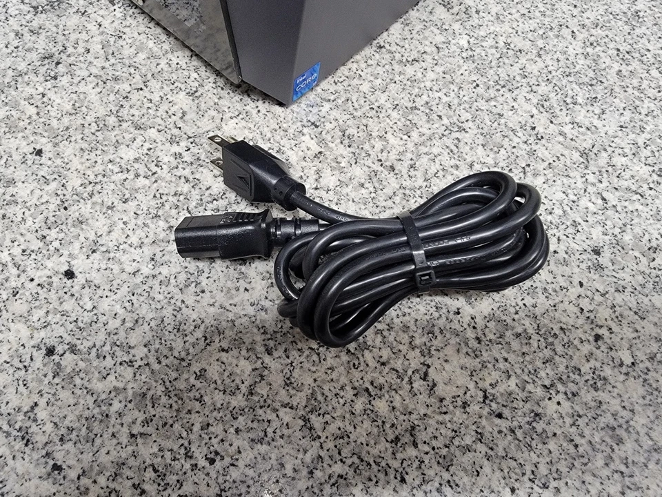 ASUS ROG Strix G10CE Gaming PC Intel i5-11400F 16GB 512GB SSD GTX 1660 Ti WIn11 - Image 2 of 4