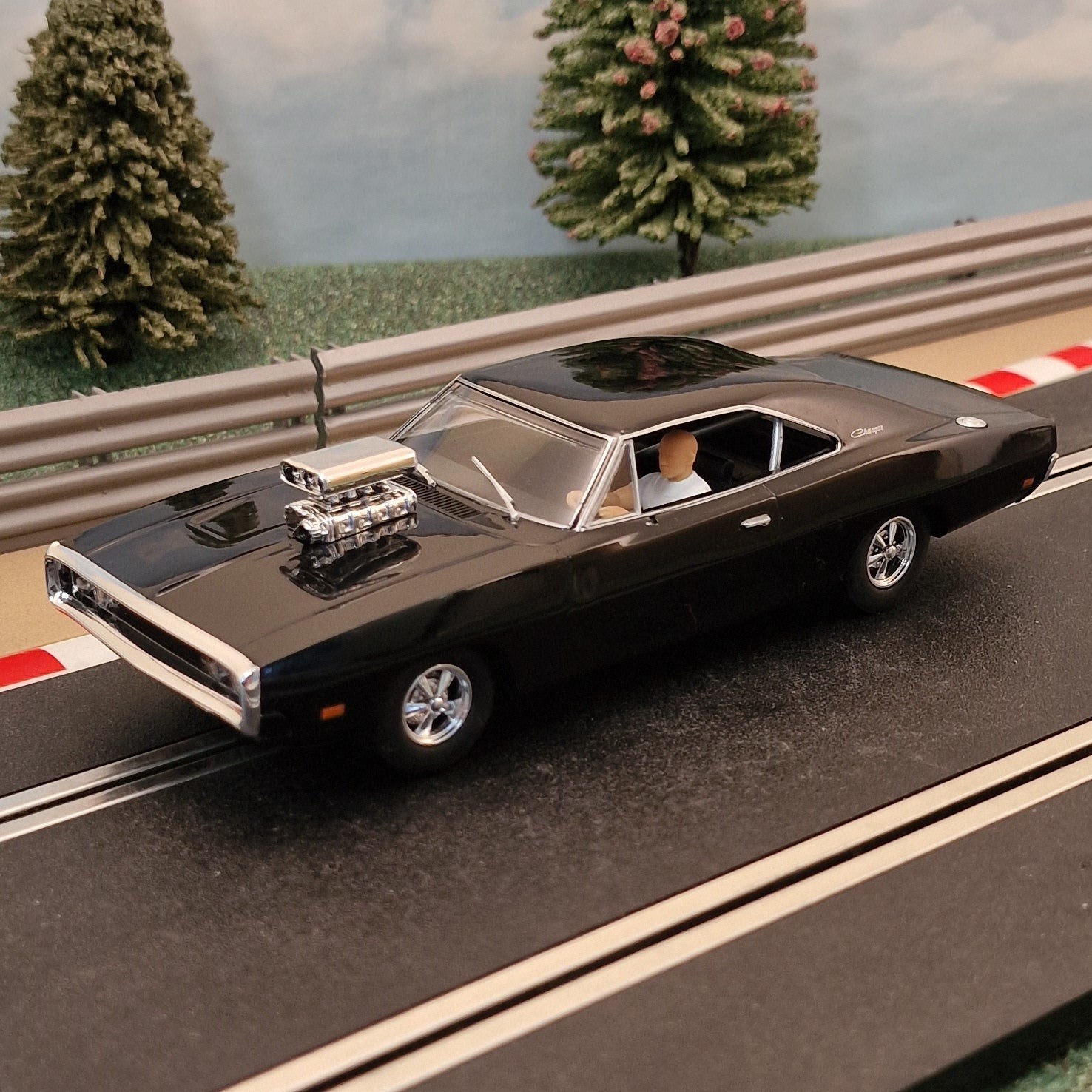 Scalextric C4573 Dodge Charger - The Fast And The Furious *LIGHTS*