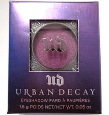 URBAN DECAY EYESHADOW SINGLE TOKEN IN BACKFIRE DISCONTINUED NEW IN SEALED BOX