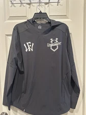 Wow Factor Under Armour Men's Pullover  Size m