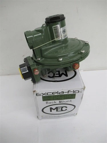 MEC MERG-1652E-DFF, 3/4" x 3/4" NPT Back Mount Second Stage Regulator, 9-13 WC