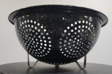 VTG Graniteware Enamelware Black White 3 FOOT Strainer Colander 9 1/2" COTTAGE
