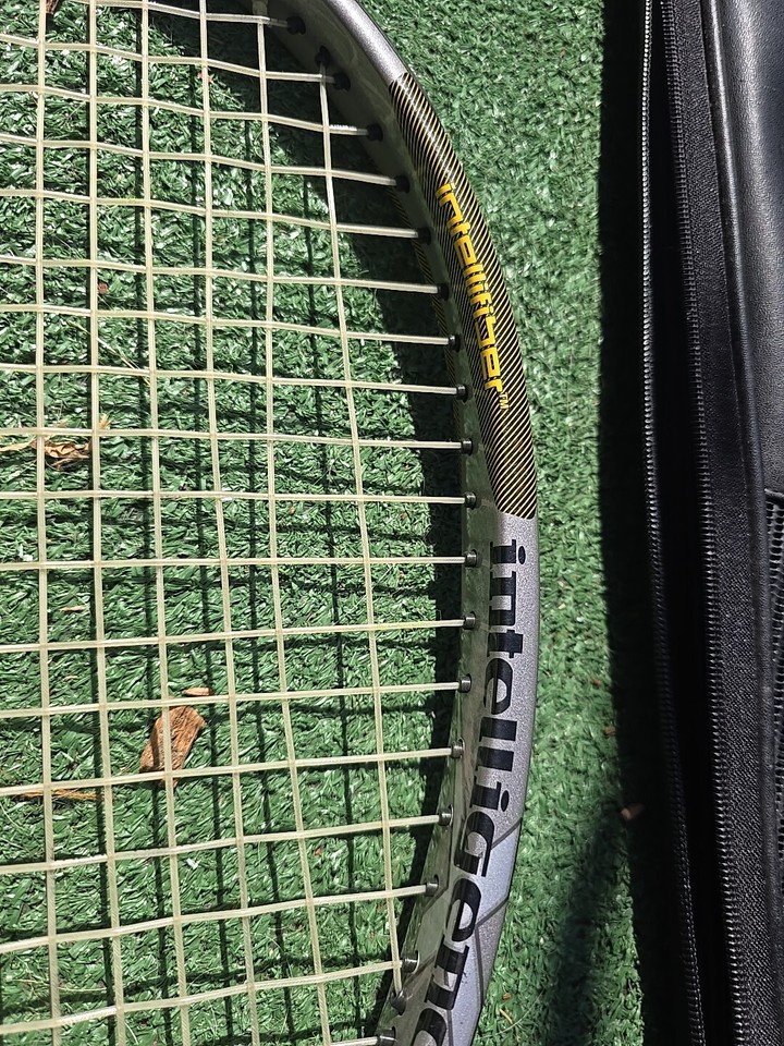 The Intelligent Racket Head i.X6 Mid Plus Intelligence Tennis Racket 104SI 4 5/8 Grip w/ Case ...