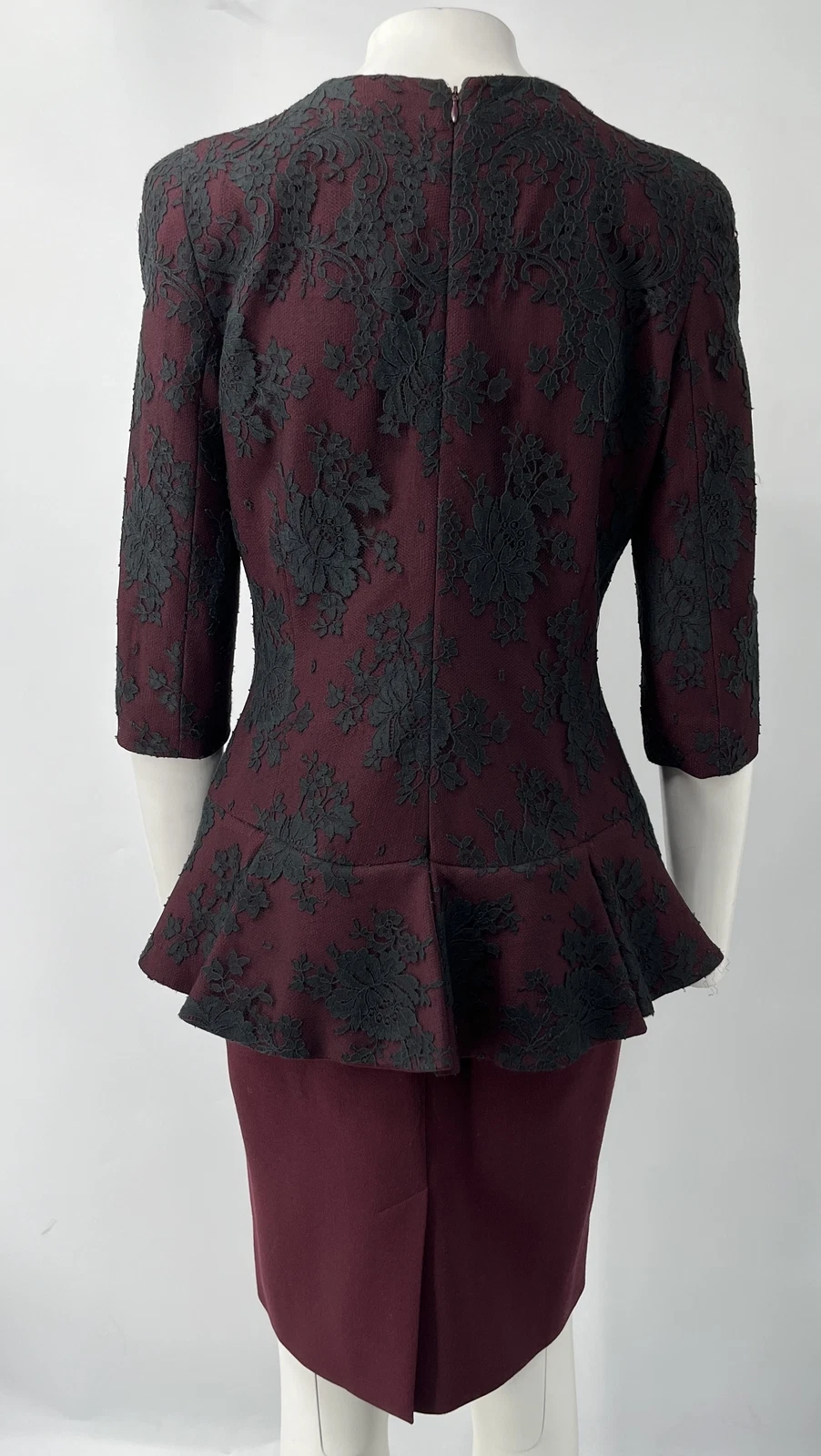 Abito a linea Alexander McQueen 2012 nero viola pizzo vita in peplum taglia 44