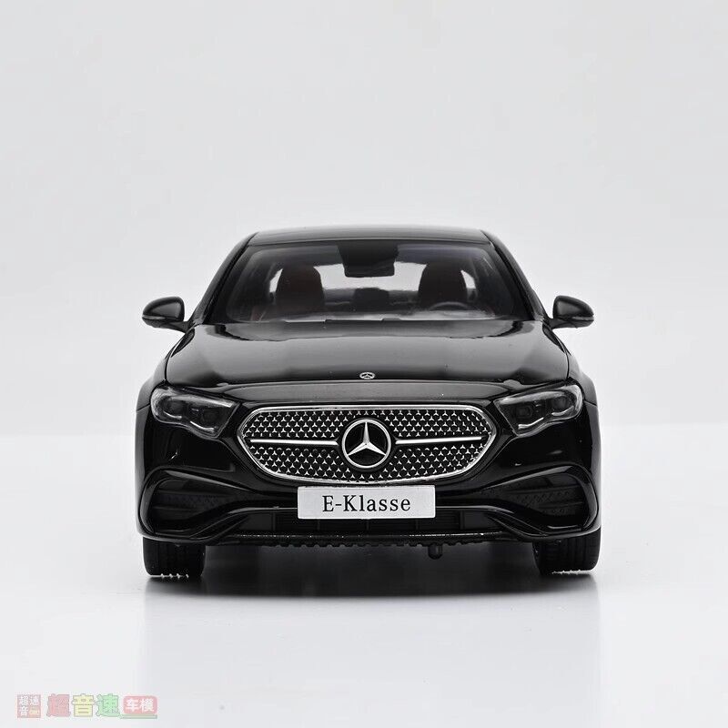 Mô hình xe Mercedes Benz E Class E450 W214 1:18 ISCALE – Cửa hàng Mô hình xe Mercedes Benz E Class E450 W214 1:18 ISCALE – Cửa hàng