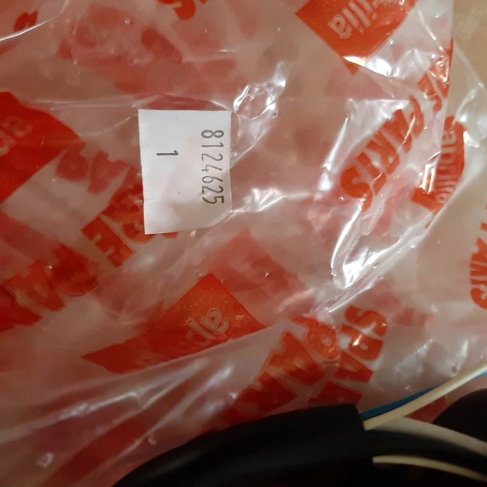 APRILIA PEGASO 650 IE 2003-2007 FARO ANTERIORE Foto 4 de 4