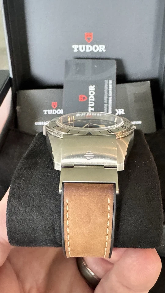 Tudor Black Bay P01 Automatic 42mm Box + Papers (New) - Image 4 of 4