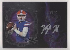 2021 Wild Card MATTE Smoking Guns Purple Auto /30 Kyle Trask #MSG-4 Auto 0k40