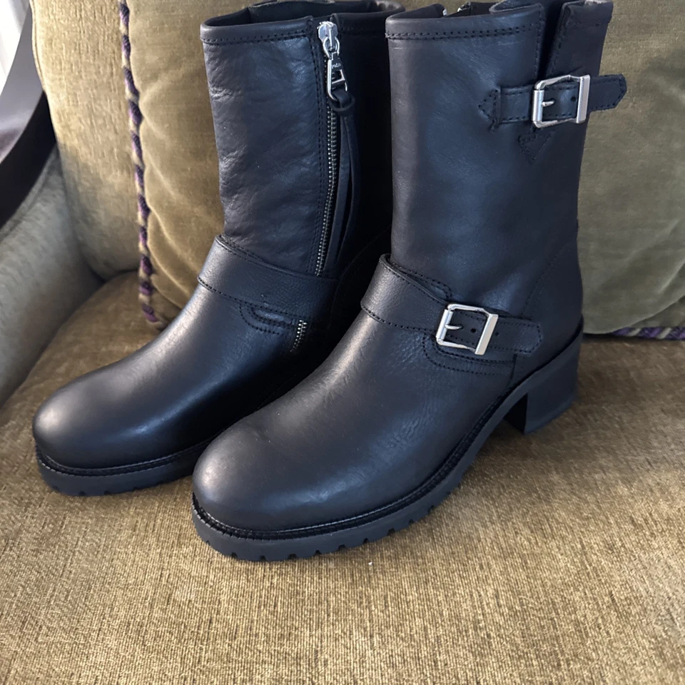 Polo Ralph Lauren Payge Women’s BLK Leather Biker Boot 9B NEW w/Box . Gorgeous! - Image 2 of 4