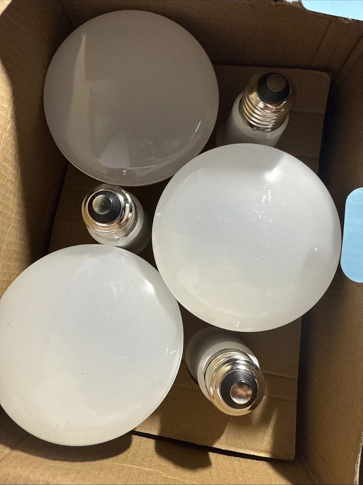 6 pack Feit Electric Dimmable Light Bulbs LED 5000k BR30 65W Replacement 650 Lum - Image 2 of 2