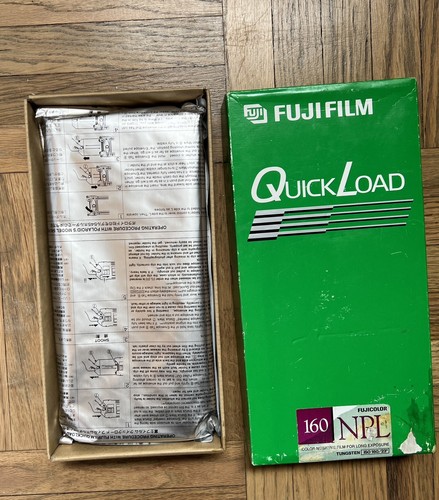 FujiColor 160 NPL 4x5 ISO 160 Tungsten Film Quickload 18 Sheets Open Box - Picture 4 of 8