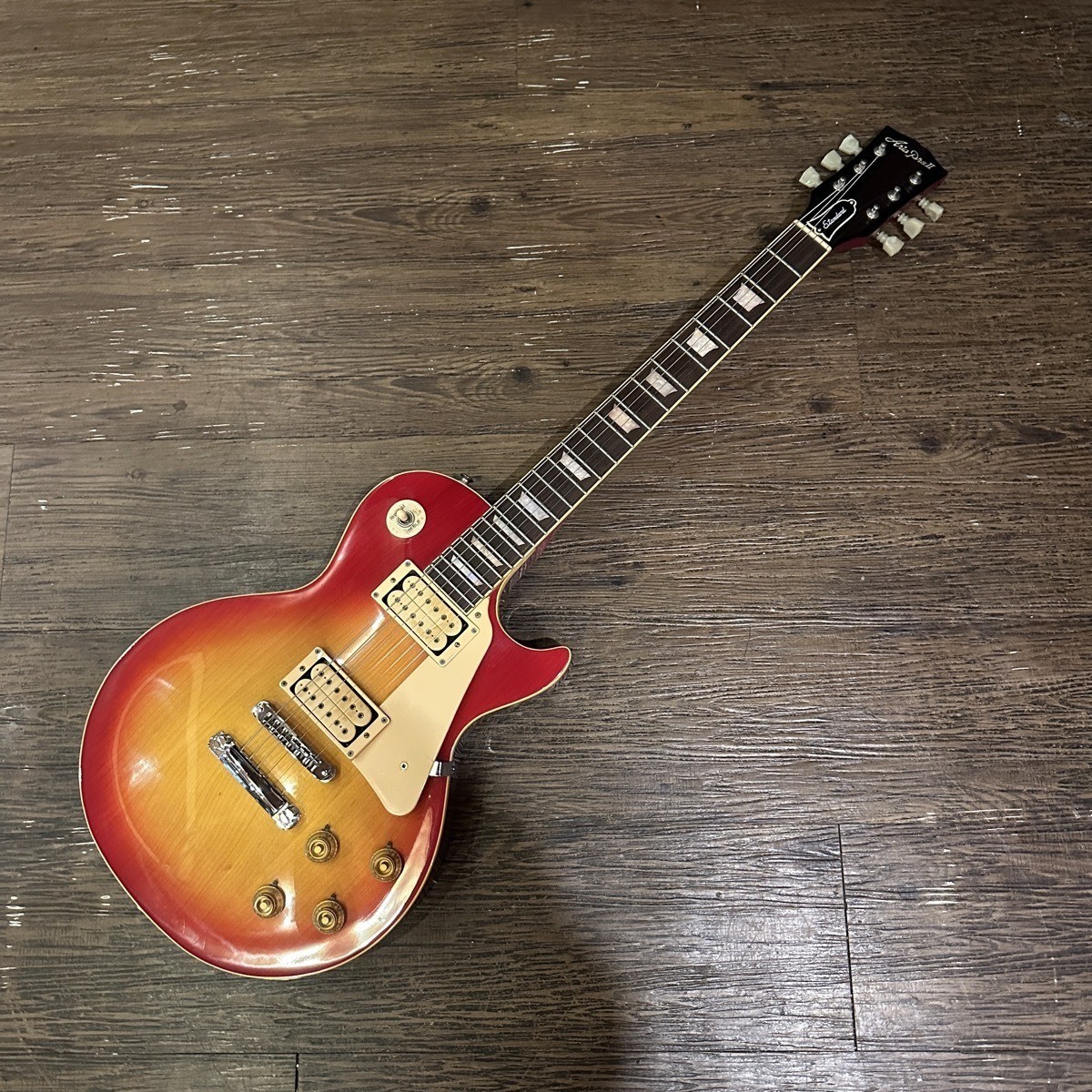 Aria Pro II LS-400 w/DiMarzio Cherry Sunburst Made in Japan 1980