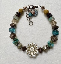 Boho/Artisan Czech Glass and stones Floral Beaded Bracelet So very pretty-