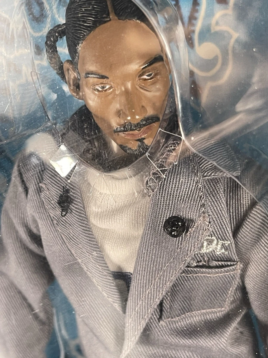 Preços baixos em Boneco de ação de música de Snoop Dogg Figuras de