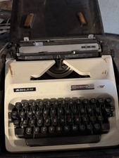 Alder J5 Portable Typewriter with Hard Shell Case thumbnail