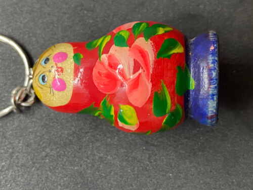 Matryoshka Wood Babushka Russian Nesting Doll Souvenir Keychain Vintage Gift Red - Picture 7 of 10