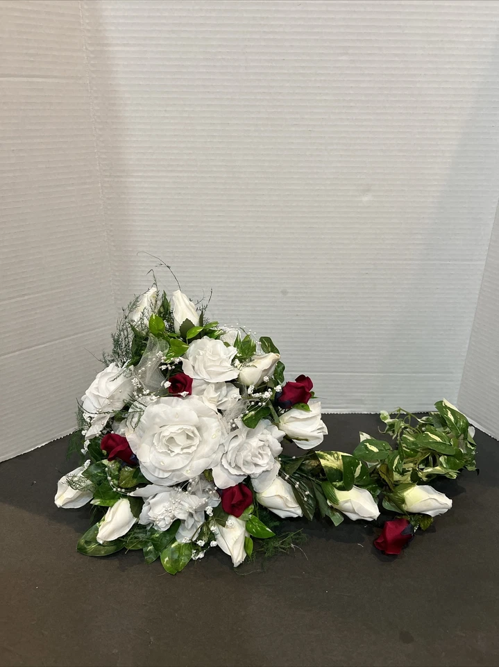 Vintage Bridal Bouquet White And Red Roses With Pearls And Greenery & 1 Bride m - Image 2 of 4