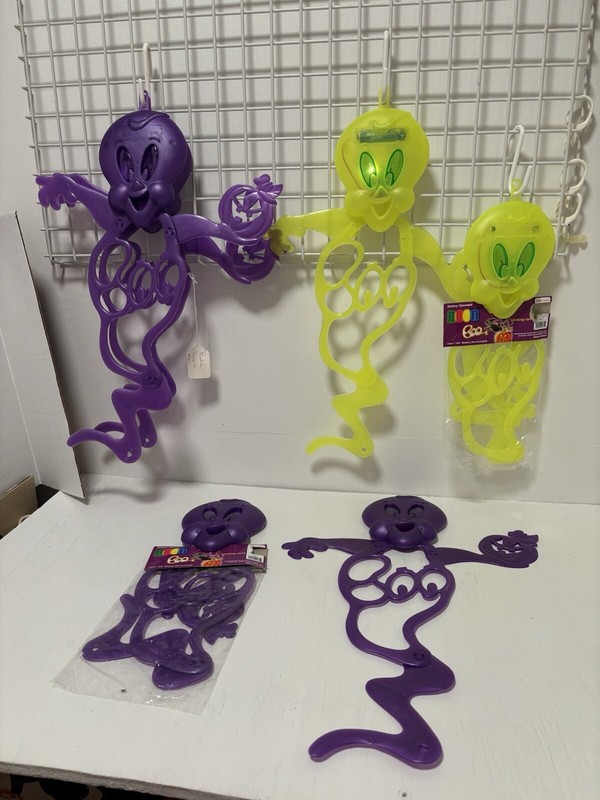 Lot Of 6 Plastic Casper? Halloween Eyes Lighted Hanging Decoration